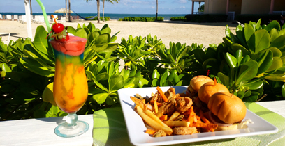 grand cayman hotel with on-site dining