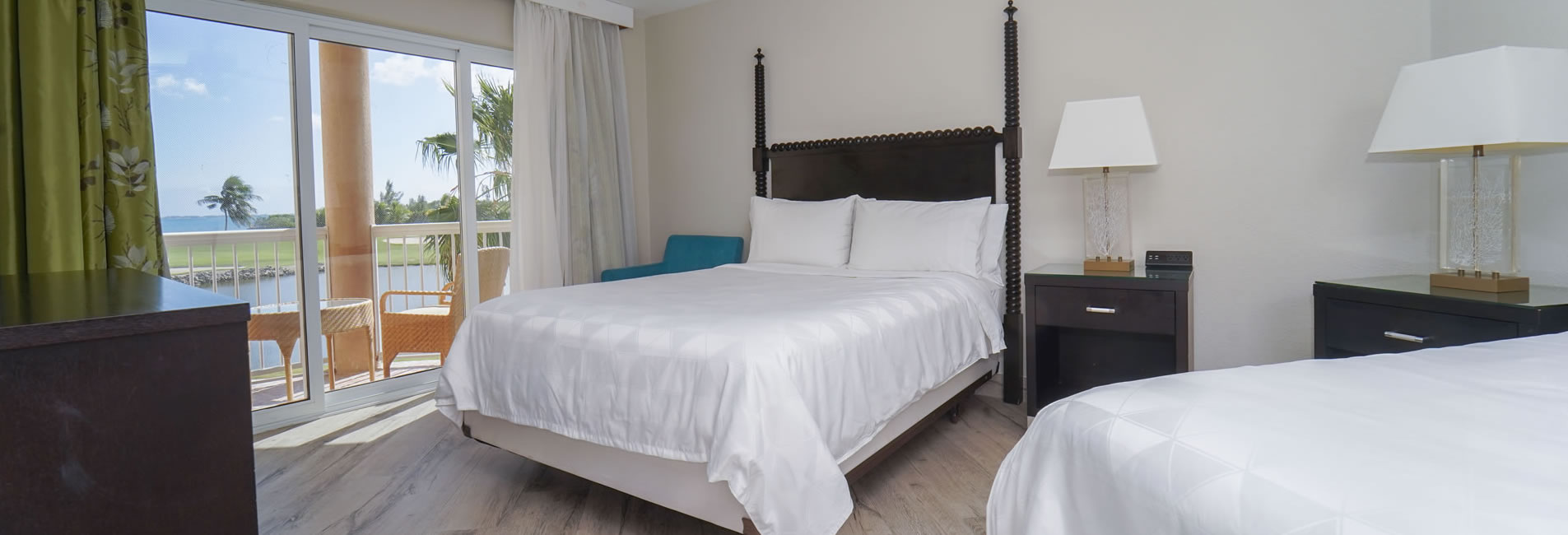 Comfortable hotel rooms in Grand Cayman