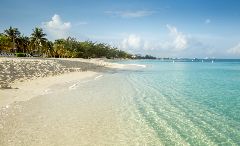 grand cayman resort near seven mile beach
