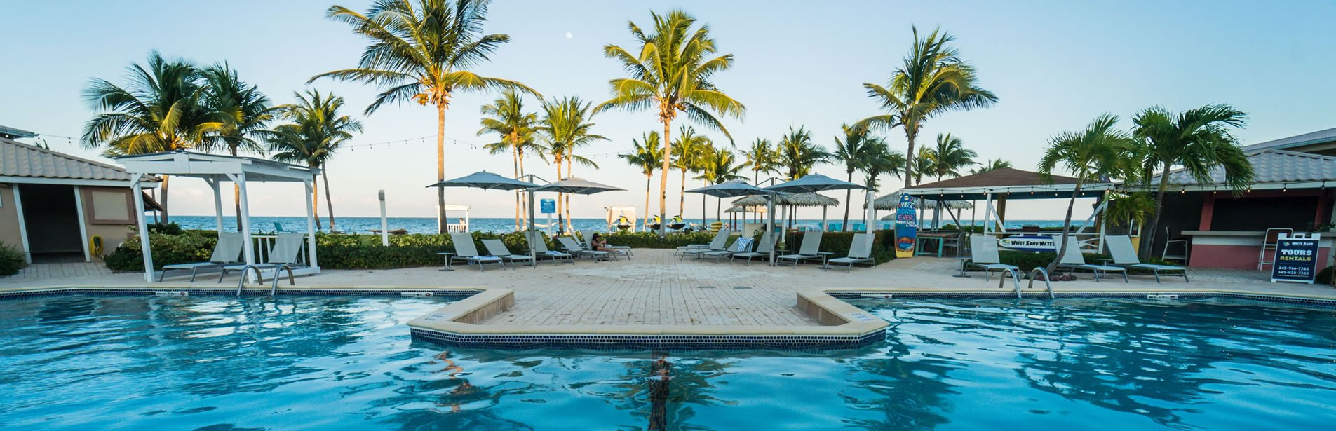 the grand caymanian resort pool